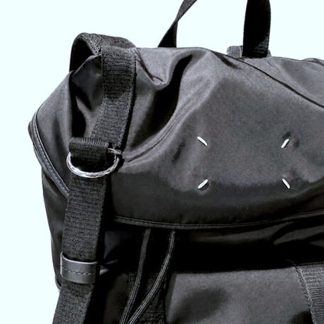 メゾン マルジェラ Maison Margiela ハイテックミディアムバックパック ナイロンなど ブラック 正規取扱