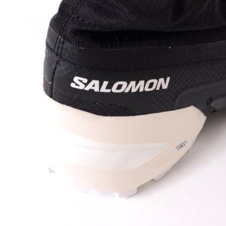 エムエムシックス メゾンマルジェラ MM6 MAISON MARGIELA レディース サロモンクロスクロ―シューズ アウトドアプレインエア ブラック