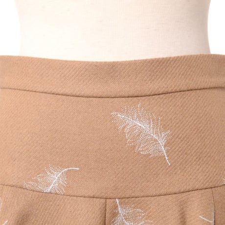 アーデム ERDEM フレアースカート ウールなど 羽刺繍ベージュ