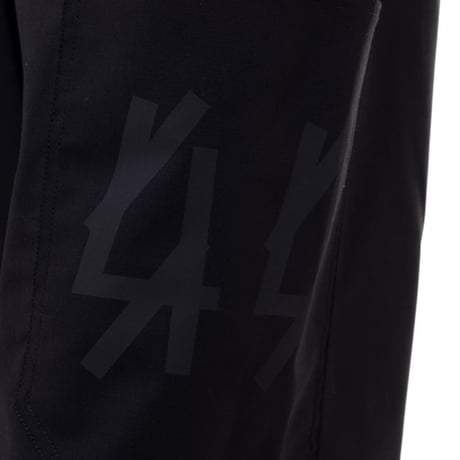 44ラベルグループ 44 label group ショートパンツ ウール ブラック