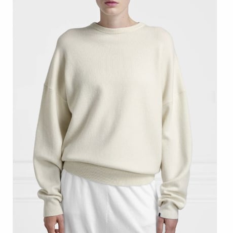 エクストリームカシミヤ extreme cashmere x オーバーフィットラウンドネック長袖セーター カシミア クリーム
