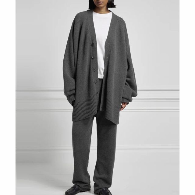 エクストリームカシミヤ extreme cashmere x Vネックカーディガン