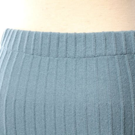 インポートブランド import brand HAWICO Scotland（ホイコ スコットランド）フレアースカート カシミア アイスブルー