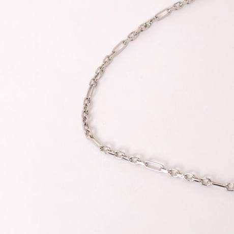 メゾン マルジェラ Maison Margiela 5ACクラシックミニチャーム レザーなど ホワイト