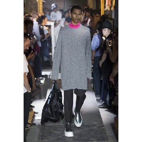ラフシモンズ RAF SIMONS タートルネックロングTシャツ フューシャ