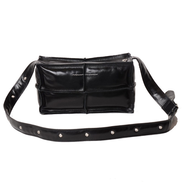 エムエムシックス メゾンマルジェラ MM6 MAISON MARGIELA