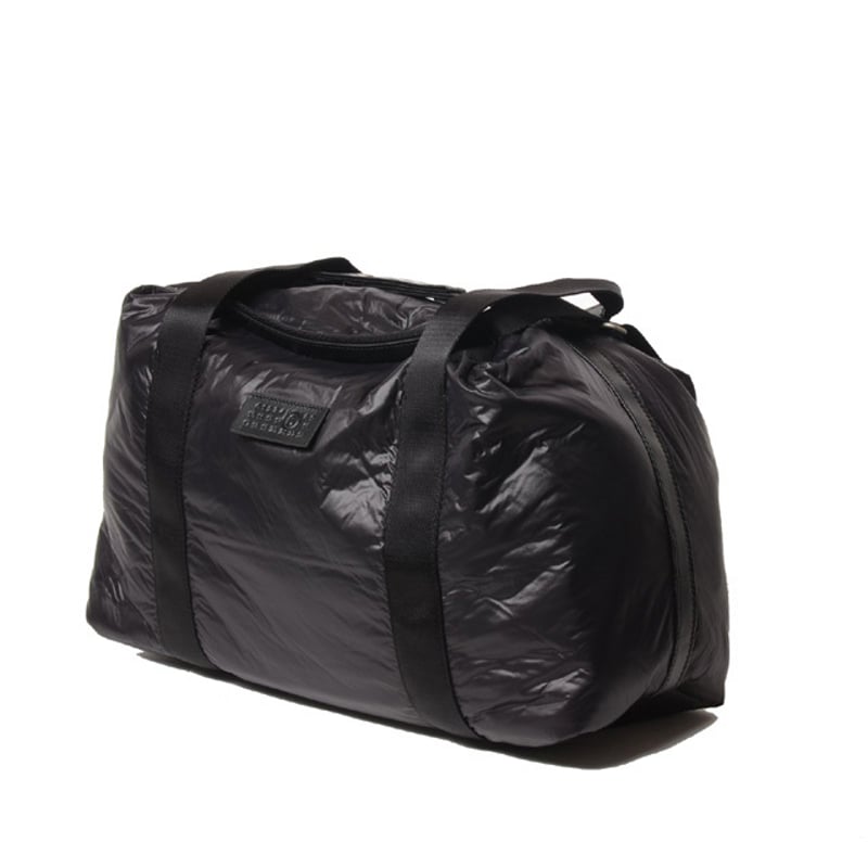 Maison Margiela mm6 クランチドナイロン ウィークエンドバッグ Maison Margiela mm6 クランチドナイロン ウィークエンドバッグ