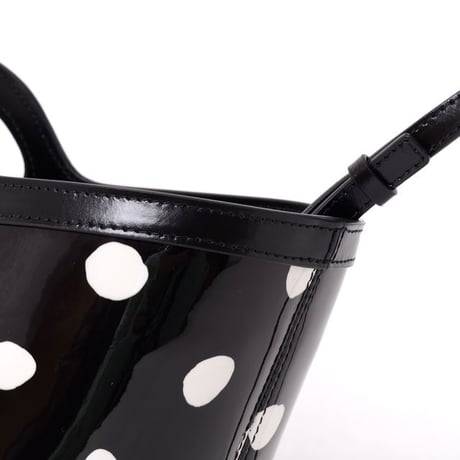 マルニ Marni TROPICALIAスモールショルダーバッグ パテントレザー 水玉
