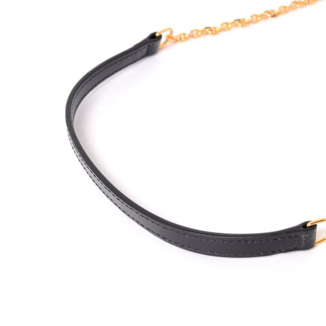 マルニ Marni チェーン付き財布 パテントレザー 水玉 | YOKOAUNTY