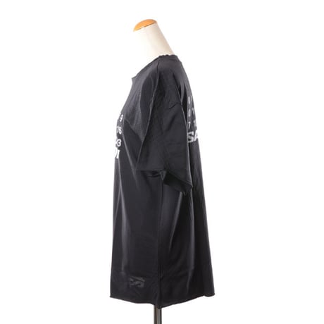 エムエムシックス メゾンマルジェラ MM6 MAISON MARGIELA 両面ロゴ半袖T ナイロン ブラック