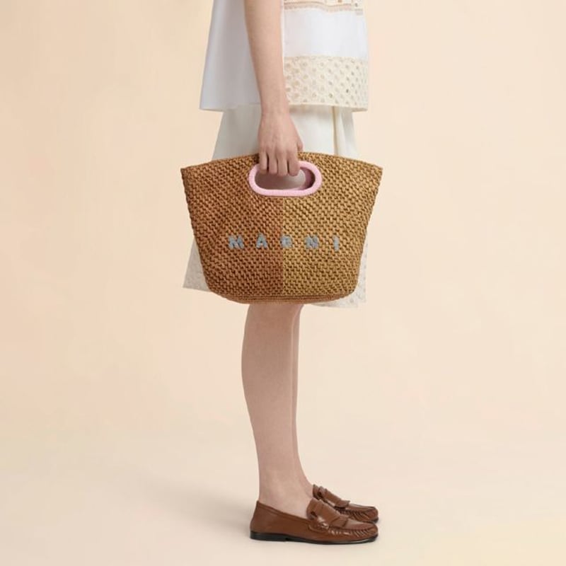 marni ラフィア　ショルダー　バッグ マルニ Marni Seasideショルダーベルト付きクラッチバッグ ラフィア