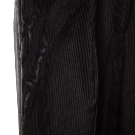 ペゼリコ PESERICO タック付きパンツ コーデュロイ ブラック