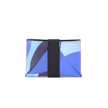 マルニ Marni カードケース PVC ブラックブルーカモフラージュ
