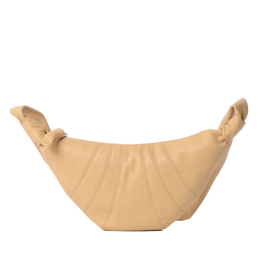 6562eed06c3f1e000138da62