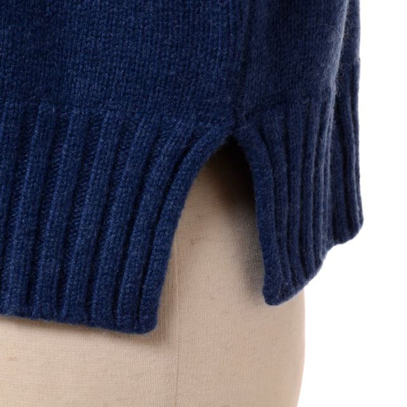 プリングル PRINGLE OF SCOTLAND Vネックセーター カシミア ナイト