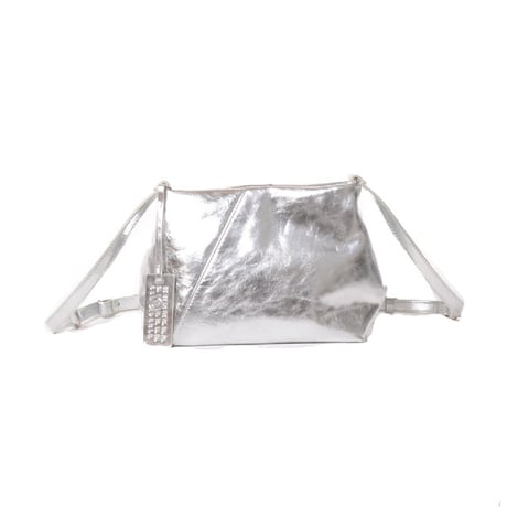 エムエムシックス メゾンマルジェラ MM6 MAISON MARGIELA ジャパニーズフォルデッドショルダーバッグ 牛革 シルバー 正規取扱
