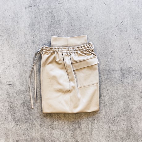 JAKE BELFORT RELAX FIT PANTS [BEIGE]