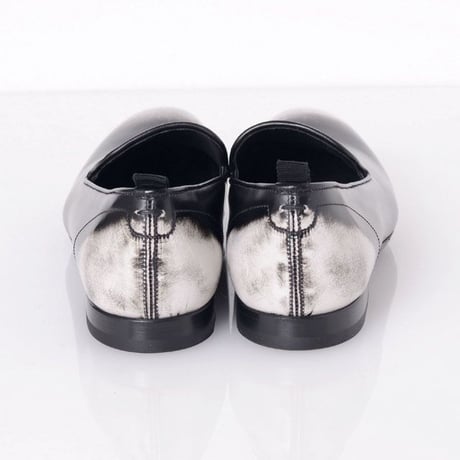 アレキサンダーマックイーン Alexander McQueen スカルスリッパー　レザーでスカルが着いているタイプ ブラック