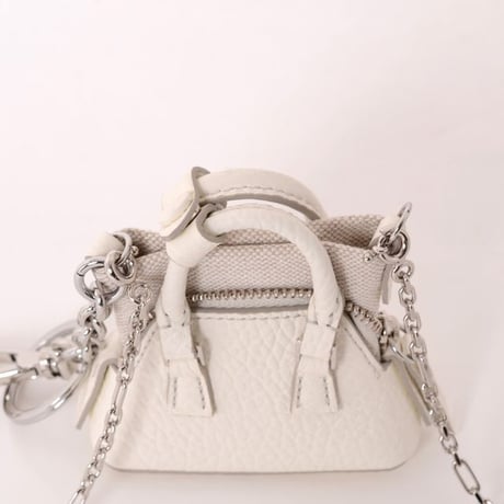 メゾン マルジェラ Maison Margiela 5ACクラシックミニチャーム レザーなど ホワイト