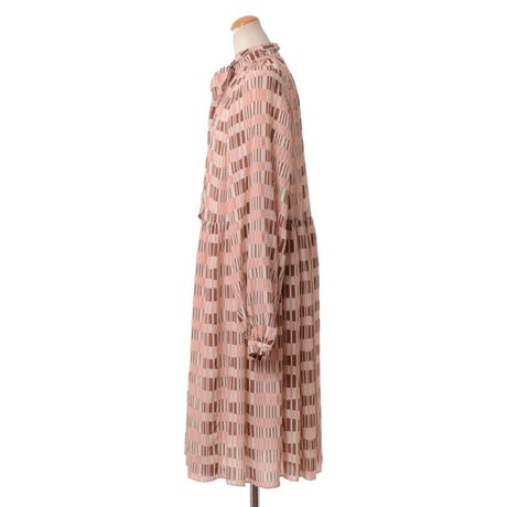 ロシャス ROCHAS ボウタイ付き長袖ワンピース シルク ベージュピンクプリント