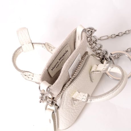 メゾン マルジェラ Maison Margiela 5ACクラシックミニチャーム レザーなど ホワイト