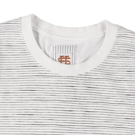 SEE SEE x S.F.C SUPER BIG BORDER SS TEE 【WHITE】