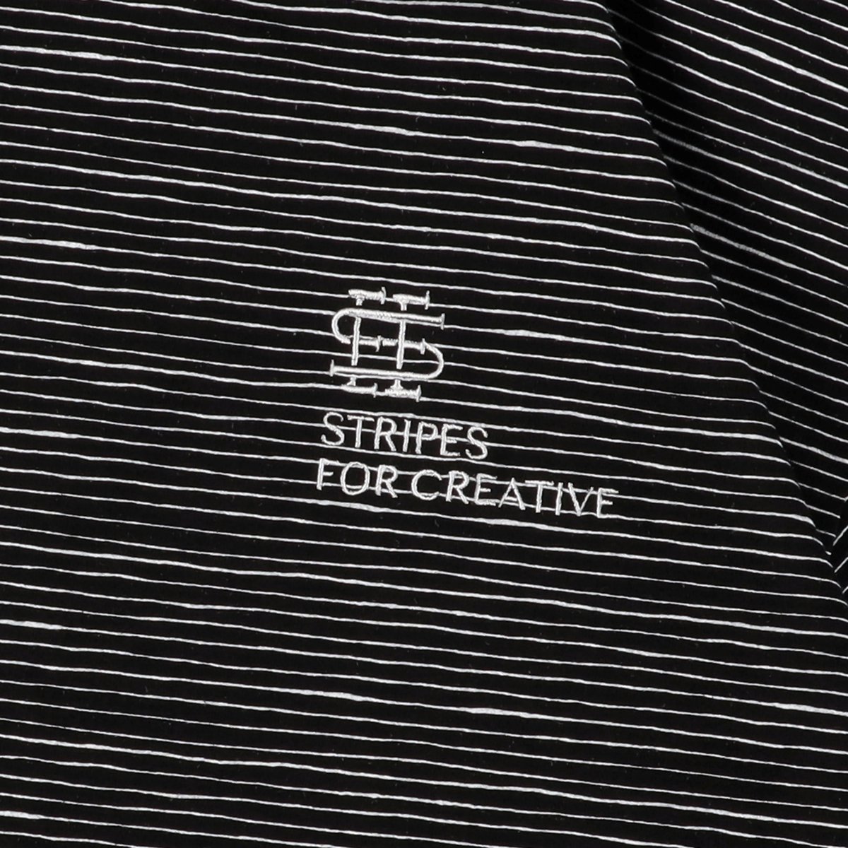SEE SEE x S.F.C SUPER BIG BORDER SS TEE 【BLACK】 SEE SEE x S.F.C SUPER BIG BORDER SS TEE 【BLACK】