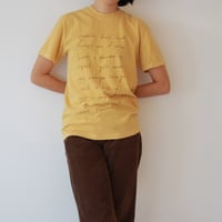 VINPLUS オリジナルTシャツ　”Lサイズ"   マスタード
