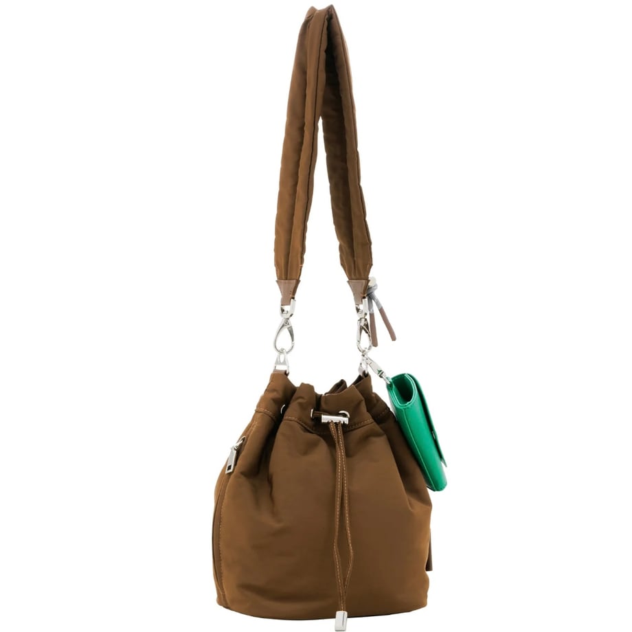 698aed6fd397ae6b77cd90c9