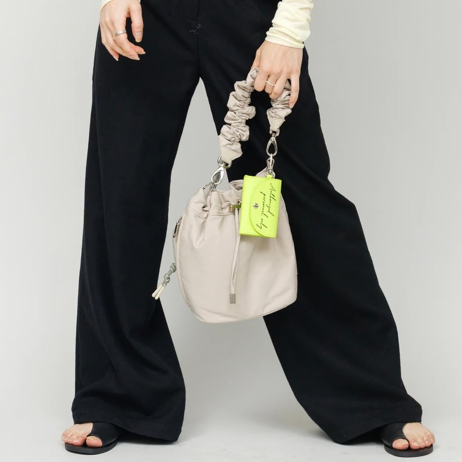 698aed6fd397ae6b77cd90c9