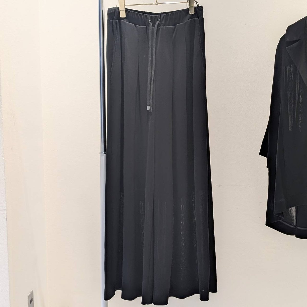 トリアセタックワイドパンツ(826509) | KEIZUselecct Online STORE