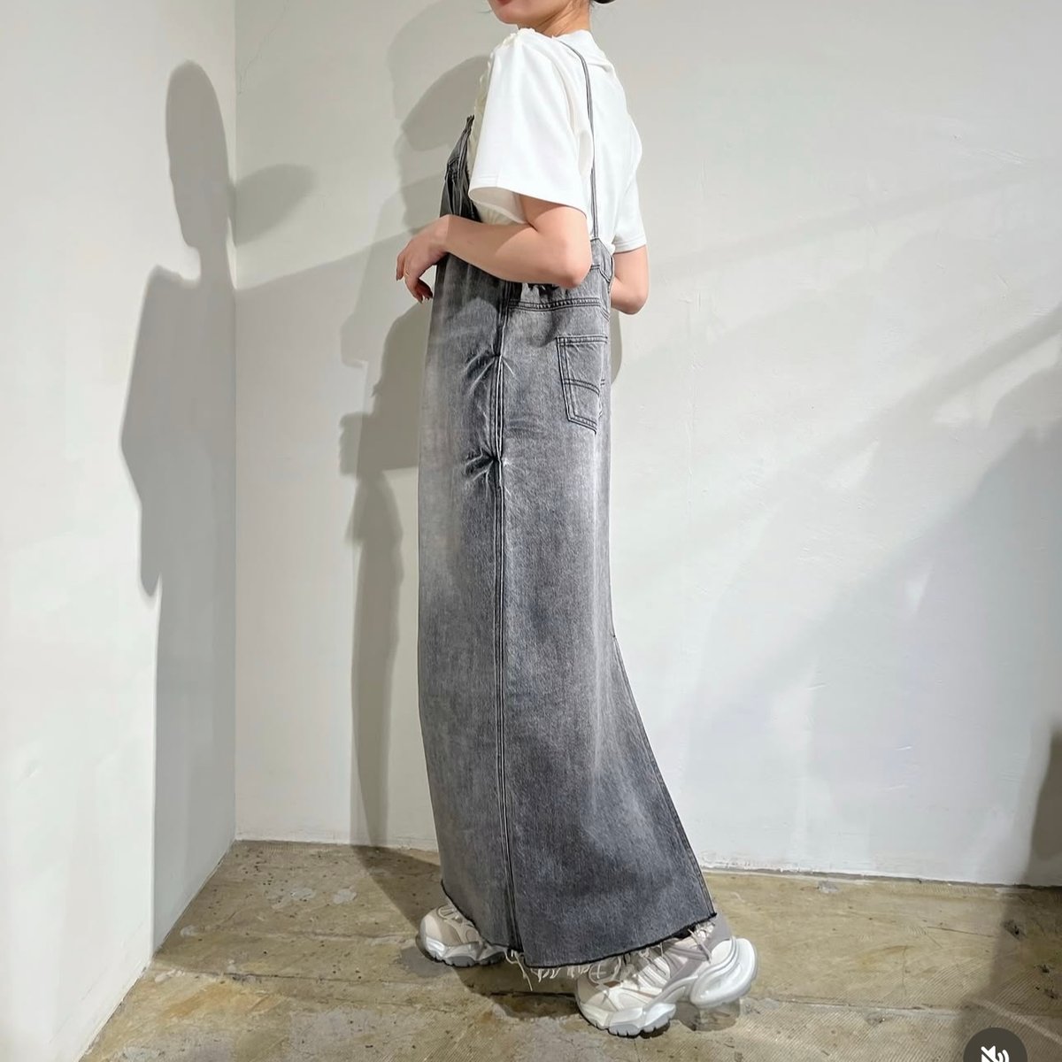 GRANCY 24SS フリンジデニムスカート　グレー　Mサイズ GRANCY】Fringedesign Denim Skirt / フリンジデザイン デニム