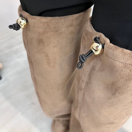 adjuster long boots