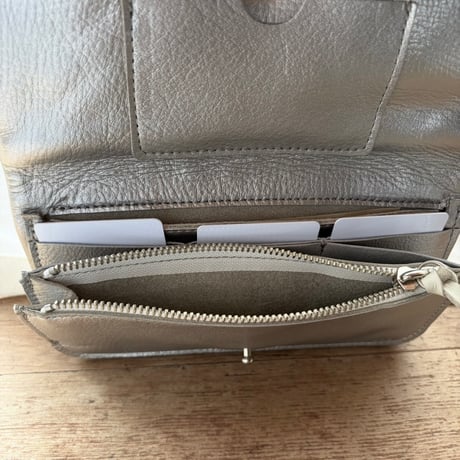 konbuuウォレット   silver