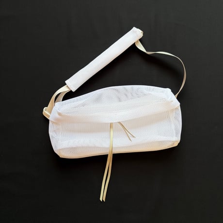 zip bag L  メッシュ black,white