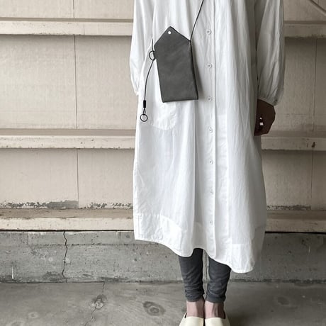 とんがりポシェット　black