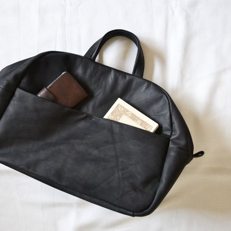 ファスナーの無いボストン A4対応 leather | odd