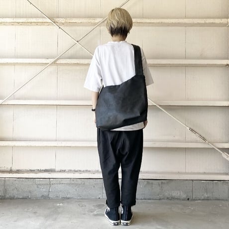 ミドルショルダー leather  斜めがけ black,gray