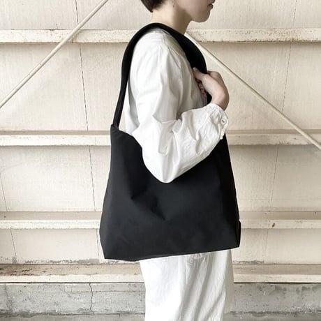 ミドルショルダー  NYLON  肩掛け58cm  3colour