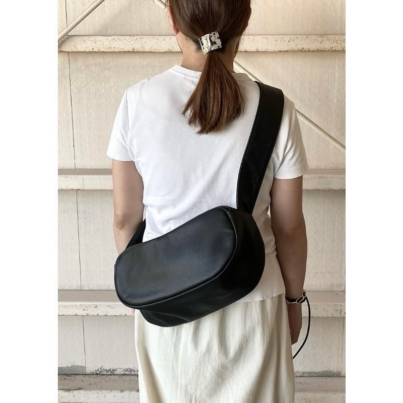 最終値下げ❗️oMA ショルダーバッグ omameショルダー | odd