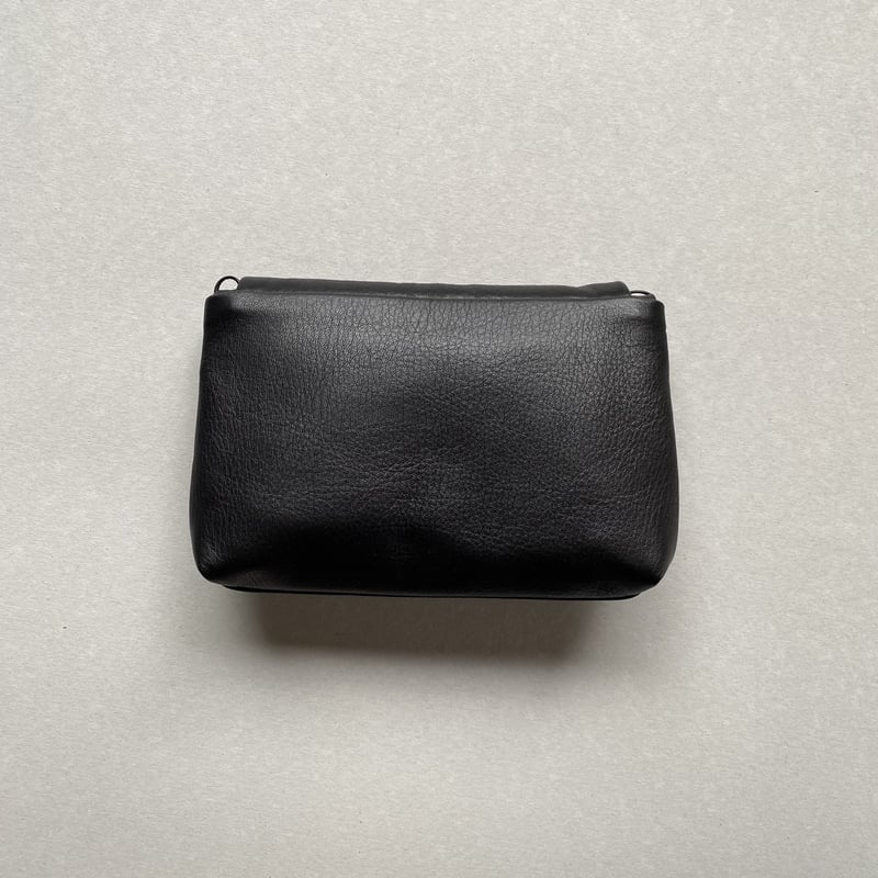 フラップポーチプラス black | odd