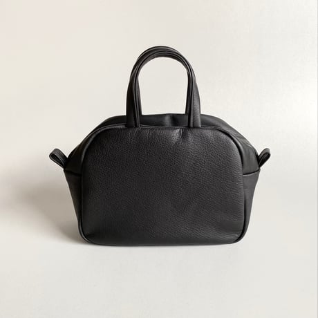 ファスナーの無いミニボストン　色移りしにくいblack