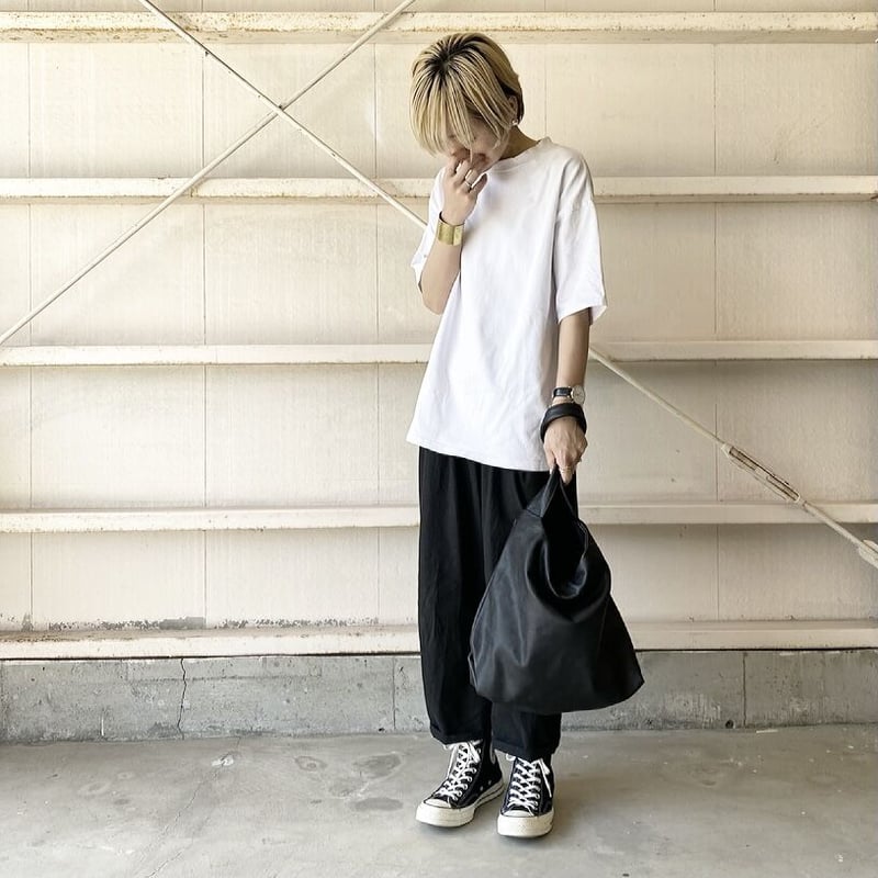 ミドルショルダー leather 肩掛け58cm black,gray | odd