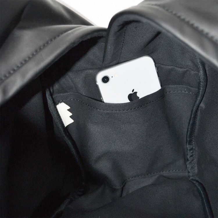 作家物オドodd ファスナーの無いボストン A4対応 leather 美品 作家物オドodd ファスナーの無いボストン A4対応 leather 美品
