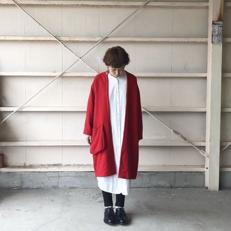 荒れないコート　red