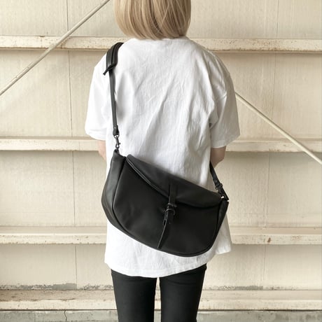 ニック　leather Msize