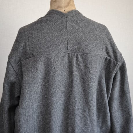 荒れないコート　gray