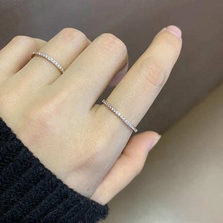 ステンレス製 極細【幅1.5mm】ジルコニア ハーフエタニティリング 指輪 [417]