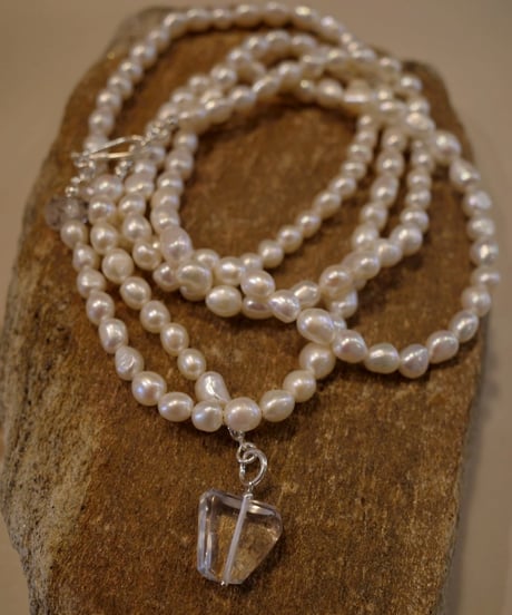 LONG PEARL NECKLACE <SQUARE>