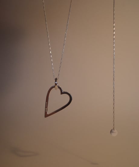 HEART LONG NECKLACE